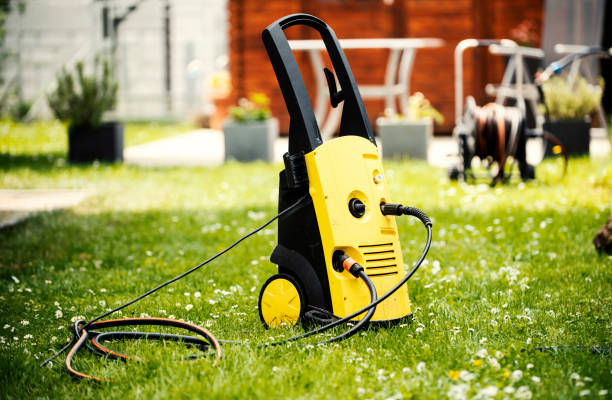 Post-Construction Pressure Washing in Farmville, VA